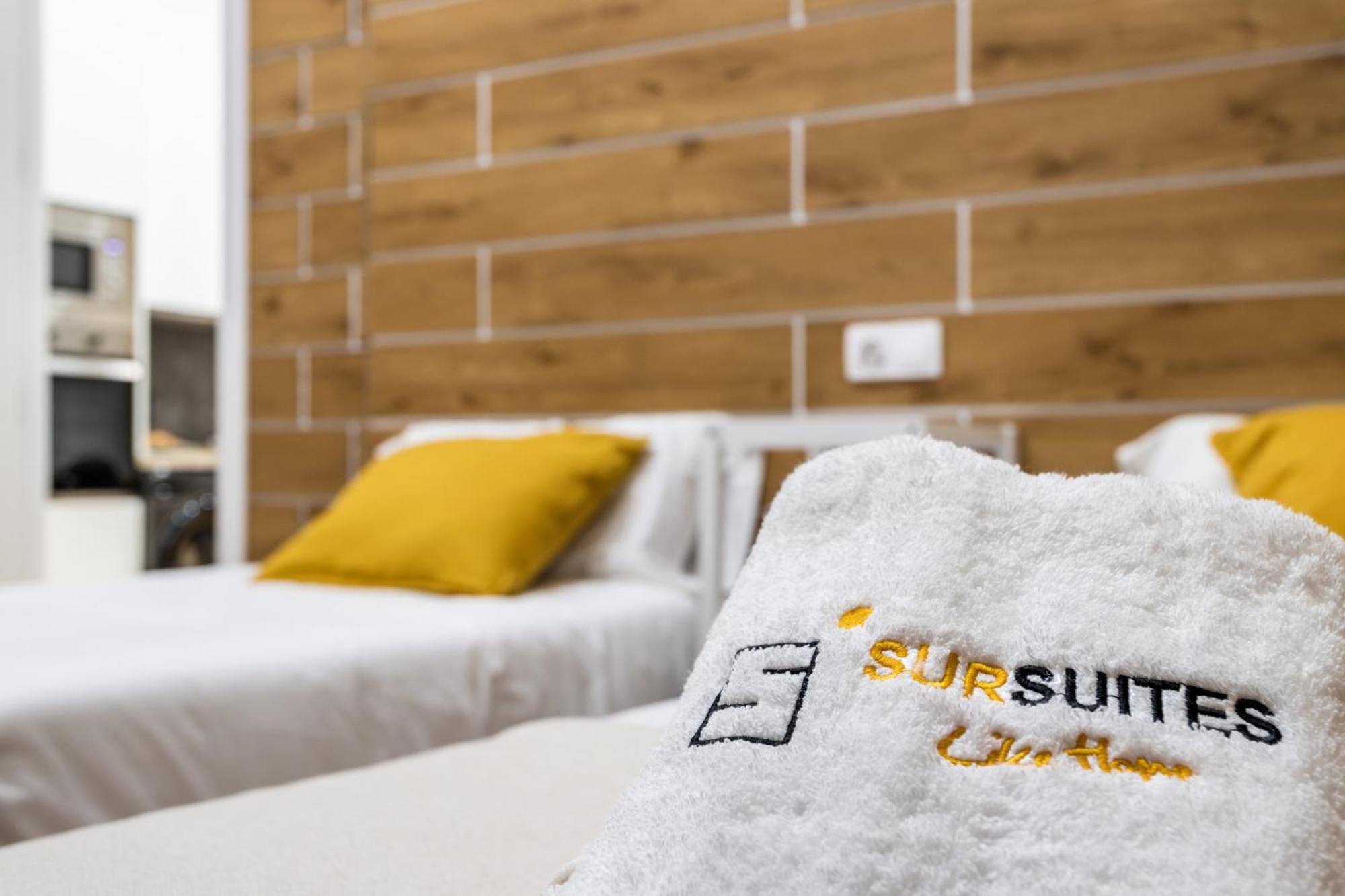 פואנגירולה Sur Suites 2 Estudios Industriales מראה חיצוני תמונה