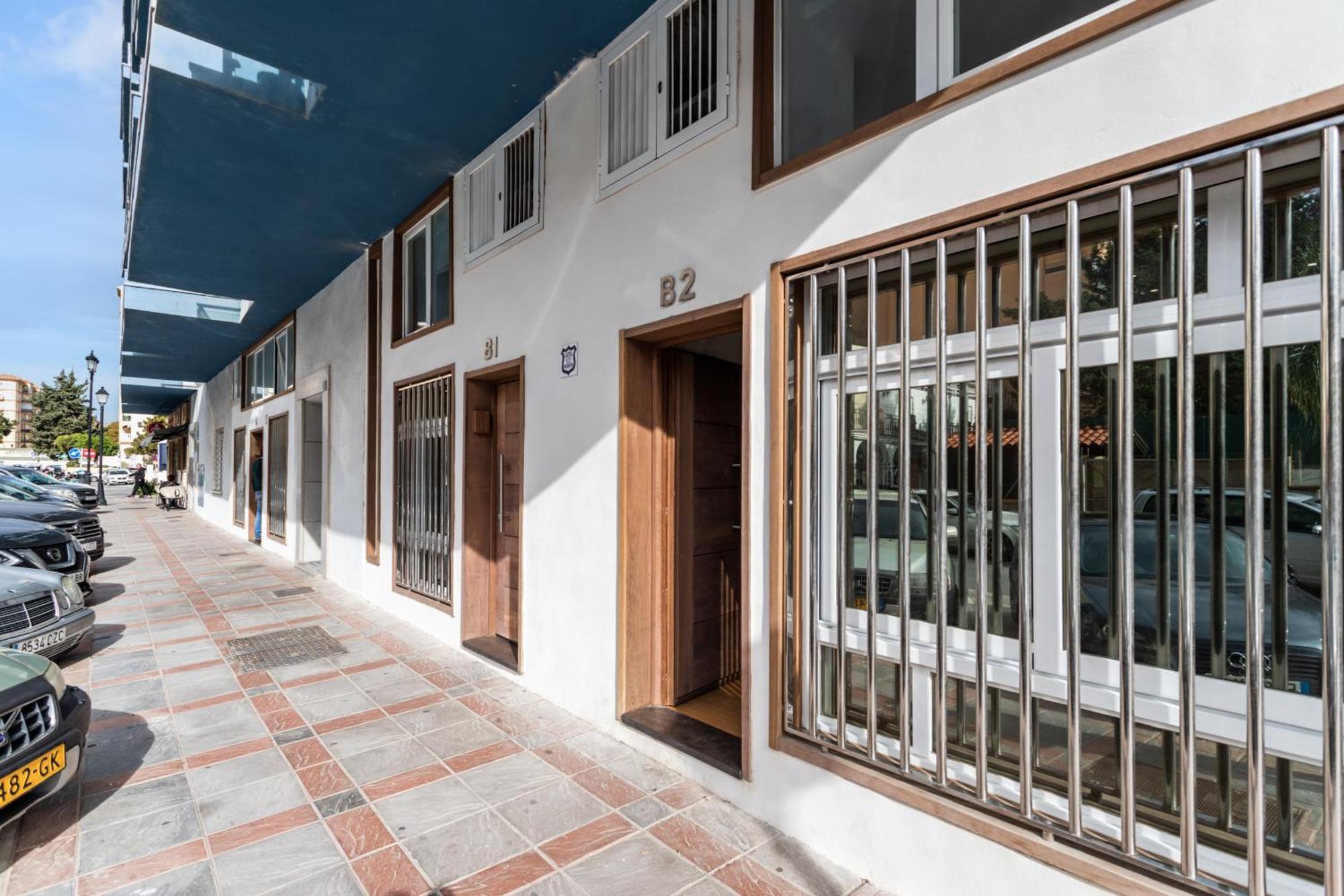 פואנגירולה Sur Suites 2 Estudios Industriales מראה חיצוני תמונה